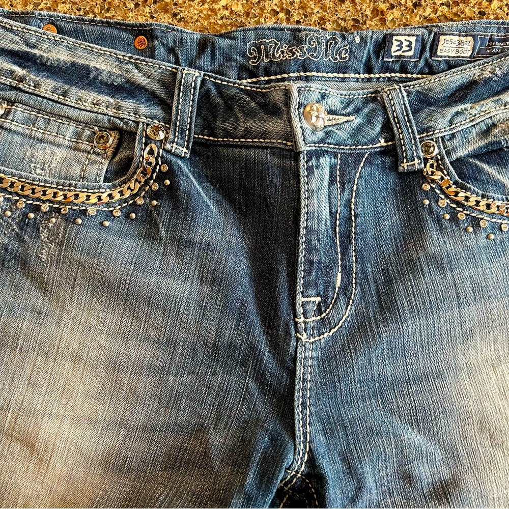 Miss Me Women’s Size 33 Easy Boot Jeans